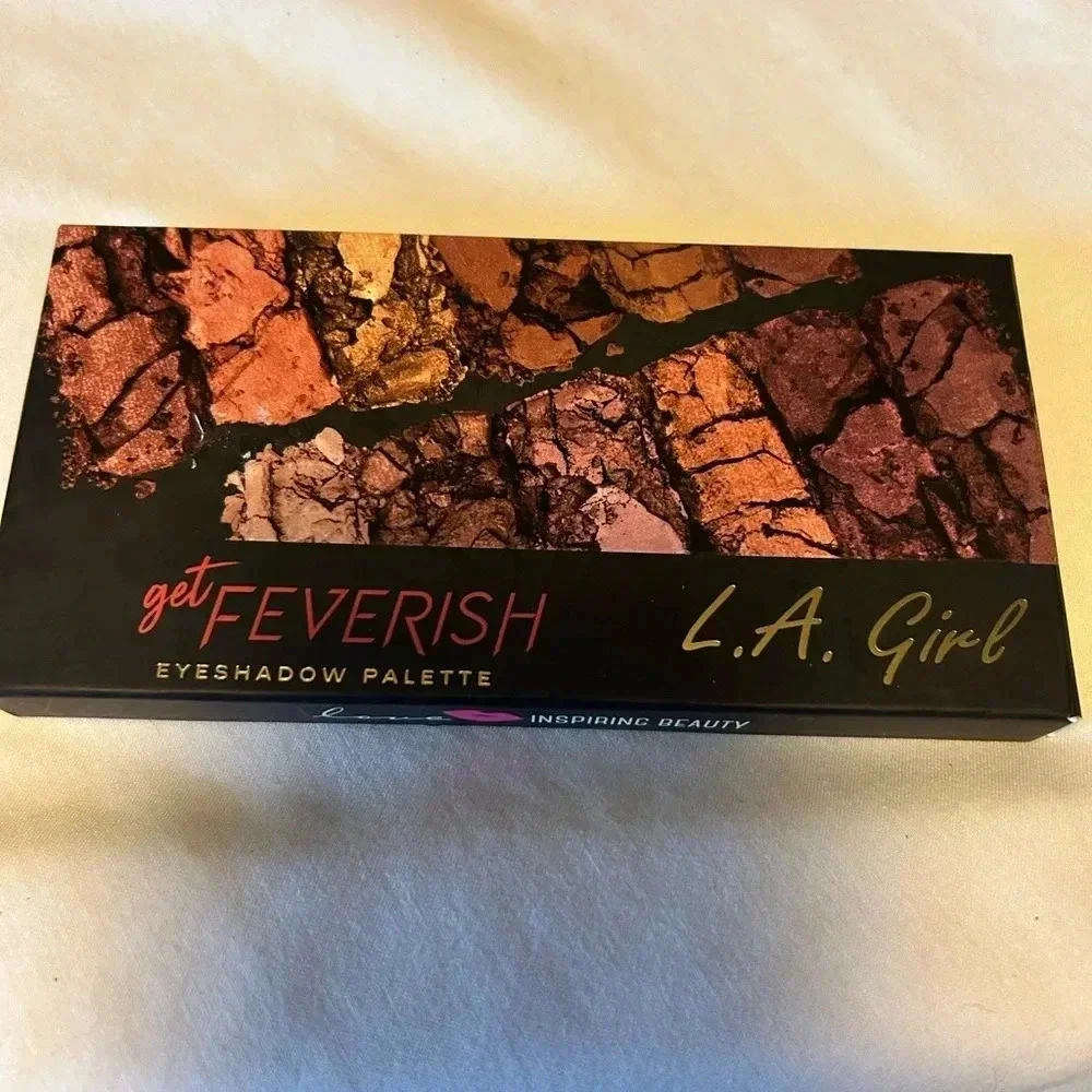 LA‎ Girl eyeshadow palette